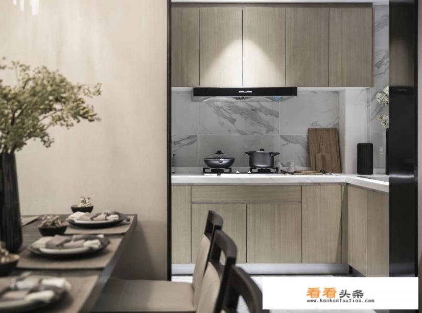 那位师傅给我推荐厨房和卫生间瓷砖装修效果图 那位师傅给我推荐厨房和卫生间瓷砖装修效果图