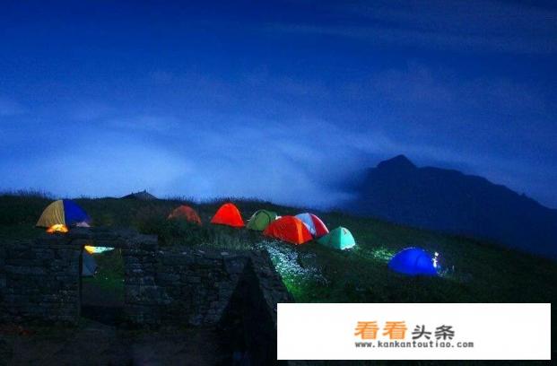 呼和浩特周边自驾游,有哪些好的地方推荐呢?有没有比较适合露营的地方 呼和浩特周边自驾游,有哪些好的地方推荐呢?有没有比较适合露营的地方