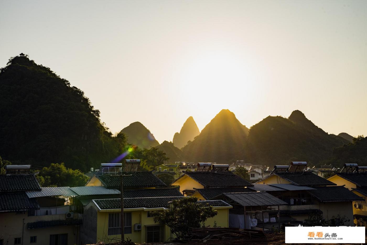 想从广州自驾到广西恭城柿子之乡的红岩村行摄,附近有什么好的景点值得推荐 想从广州自驾到广西恭城柿子之乡的红岩村行摄,附近有什么好的景点值得推荐