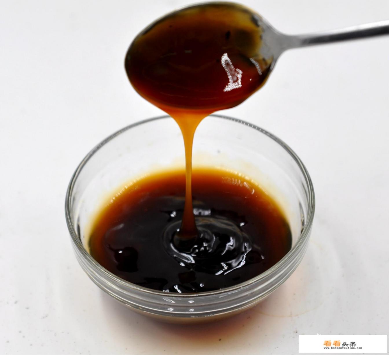 炒青菜加耗油还放蒜蓉吗 炒青菜加耗油还放蒜蓉吗