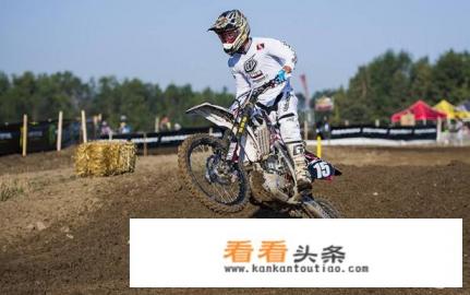 汽车前轮转向磨挡泥板怎么回事 汽车前轮转向磨挡泥板怎么回事