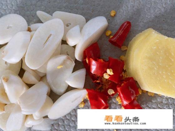 绿皮紫心萝卜正宗腌制 *** 