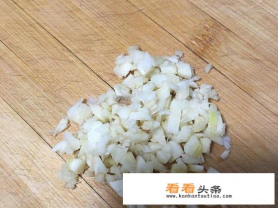 最正宗的万能凉菜拌汁配方和 *** 