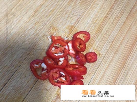 最正宗的万能凉菜拌汁配方和 *** 