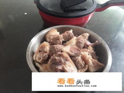 家常简单红烧猪蹄的做法 家常简单红烧猪蹄的做法