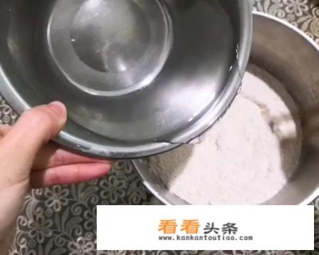 手抓饼的饼皮怎么做
