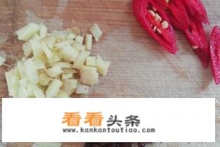 砂锅炖排骨的做法