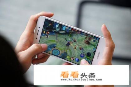 玩游戏到底要不要充钱