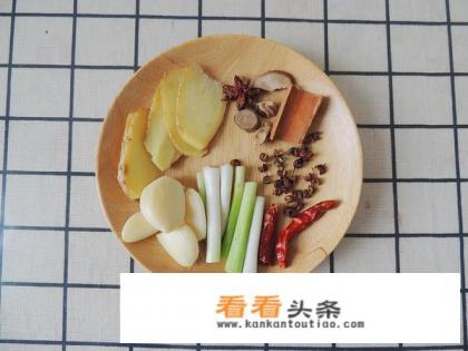 火锅鸡的做法最正宗的做法 火锅鸡的做法最正宗的做法
