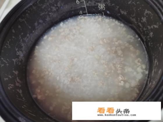 西红柿粥电饭煲的做法
