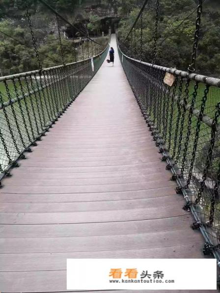 我是江西九江的,想和女朋友一起去个小地方旅游,要近一点的,花费不要太高,有什么地方可以去吗 我是江西九江的,想和女朋友一起去个小地方旅游,要近一点的,花费不要太高,有什么地方可以去吗