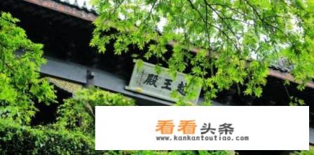 有哪些描写风景名胜的古诗 有哪些描写风景名胜的古诗