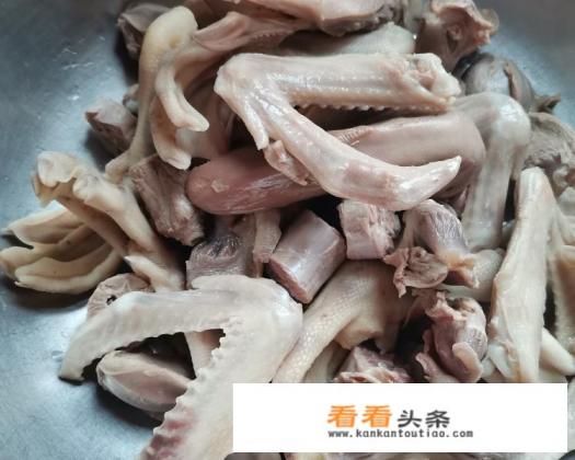 卤水鸭头鸭爪鸭翅的做法