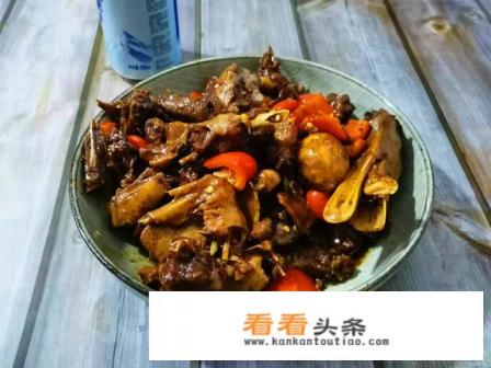 一般立秋后大家晚餐都吃什么家常菜?去菜市场买菜,发现每次都是那几样菜,有什么好吃又好做的推荐下 一般立秋后大家晚餐都吃什么家常菜?去菜市场买菜,发现每次都是那几样菜,有什么好吃又好做的推荐下