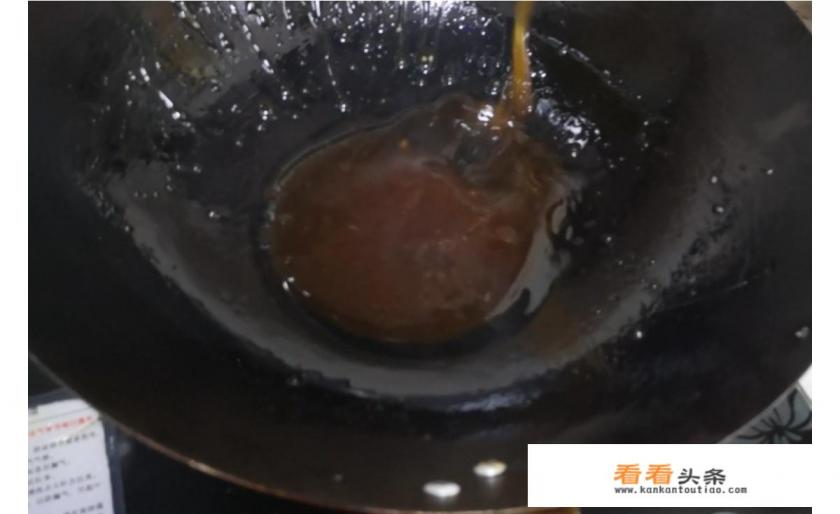 卤肘子最正宗的做法