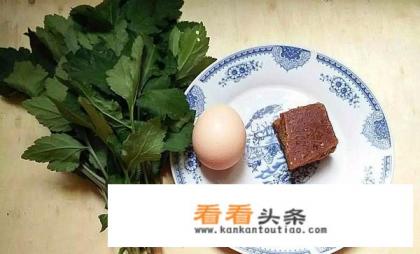 红糖艾叶煮鸡蛋做法