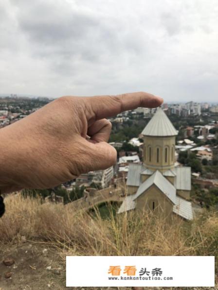 男女关系没确定，就出去旅游合适吗