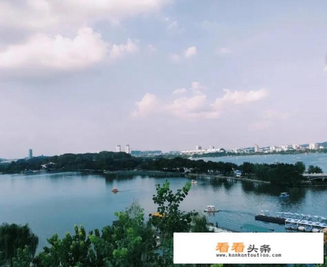 去南京旅游住那里最方便