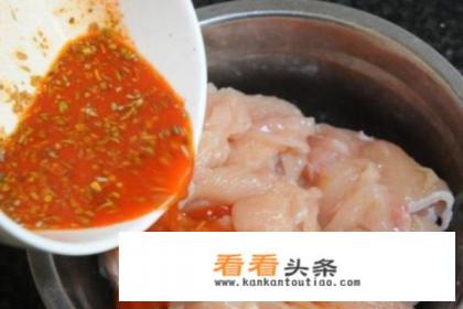 鸡柳的做法——瞧瞧香酥美味的鸡柳如何做出来的