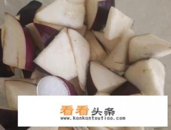 土豆烧茄子的家常做法