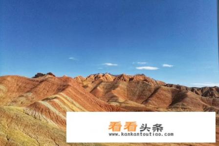 7月想带妈妈去旅游，想要坐飞机去哪好