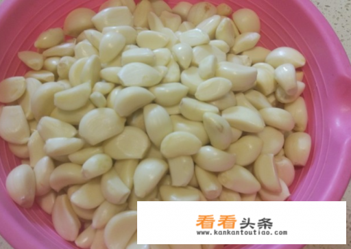 辣白菜酱的 *** *** 辣白菜酱的 *** ***