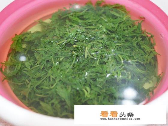糯米艾草青团子的做法 糯米艾草青团子的做法