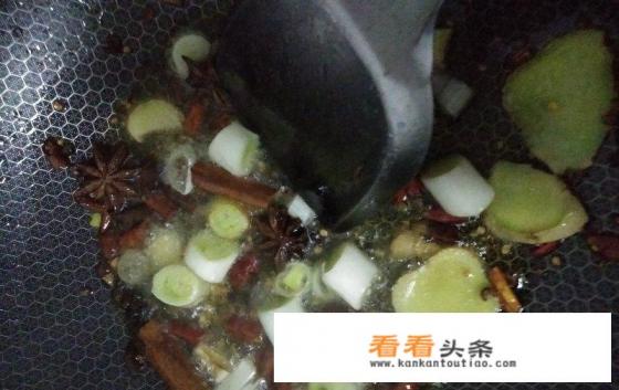 香菇鸡块家常做法 香菇鸡块家常做法