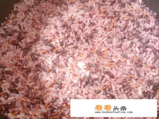 一碗杂粮干饭的热量