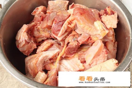 柴火鸡的做法最正宗的做法 柴火鸡的做法最正宗的做法