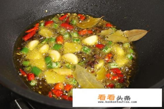 柴火鸡的做法最正宗的做法 柴火鸡的做法最正宗的做法
