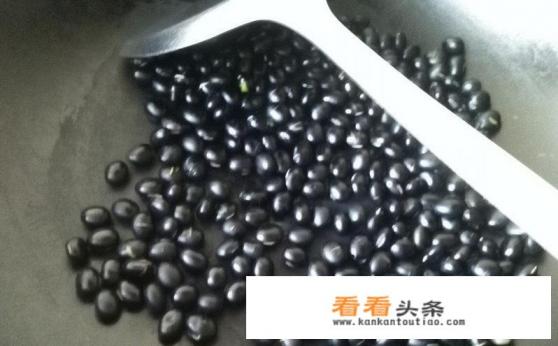 女性吃黑豆的正确 *** 女性吃黑豆的正确 ***