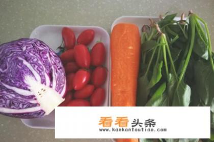 如何做蔬菜面条,彩色面条的做法,胡萝卜面条 如何做蔬菜面条,彩色面条的做法,胡萝卜面条
