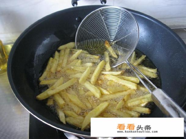 如何炸薯条又脆又蓬松 如何炸薯条又脆又蓬松