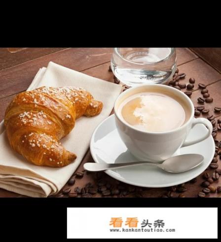 咖啡+面包做早餐有营养么 咖啡+面包做早餐有营养么