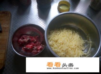 羊肉炒土豆怎么炒 羊肉炒土豆怎么炒