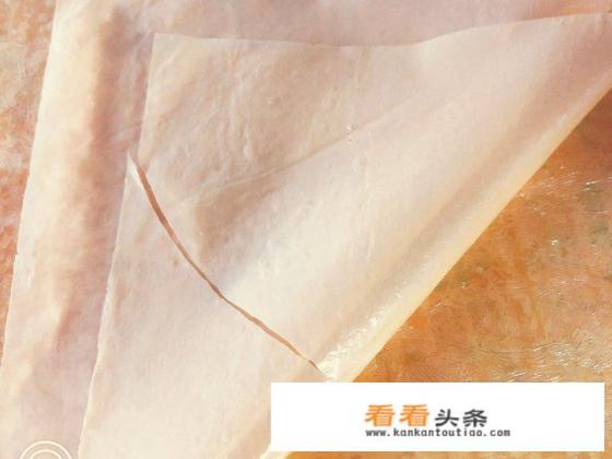 黄花鱼花卷一锅鲜视频做法 黄花鱼花卷一锅鲜视频做法