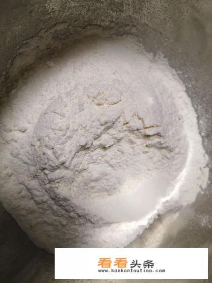 家庭炸油条的做法 家庭炸油条的做法