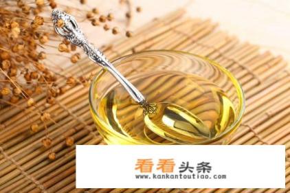 亚麻籽油的吃法与注意事项