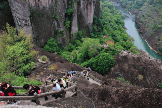 求武夷山旅游详细攻略 求武夷山旅游详细攻略