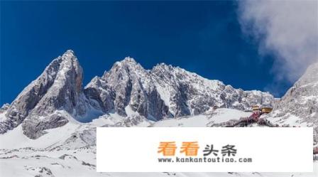 过年的时候适合去哪里旅游?要风景好的，人不多的