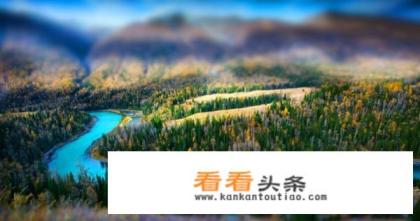 旅游八月下旬去新疆需带什么衣服 旅游八月下旬去新疆需带什么衣服
