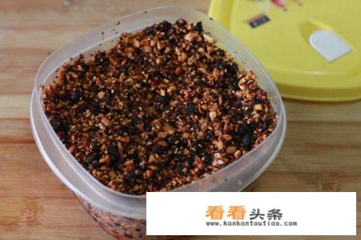 正宗蒜蓉辣酱配方和做法 正宗蒜蓉辣酱配方和做法