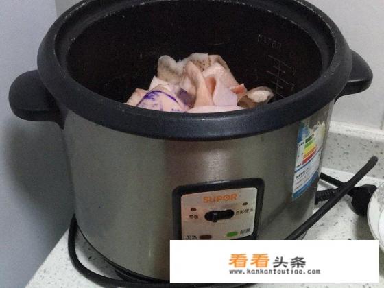 猪皮的做法家常好吃 猪皮的做法家常好吃