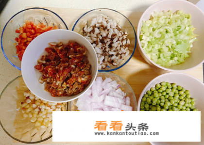 饺子皮做烧麦皮做法视频教学 饺子皮做烧麦皮做法视频教学