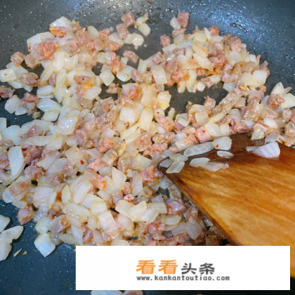 饺子皮做烧麦皮做法视频教学 饺子皮做烧麦皮做法视频教学