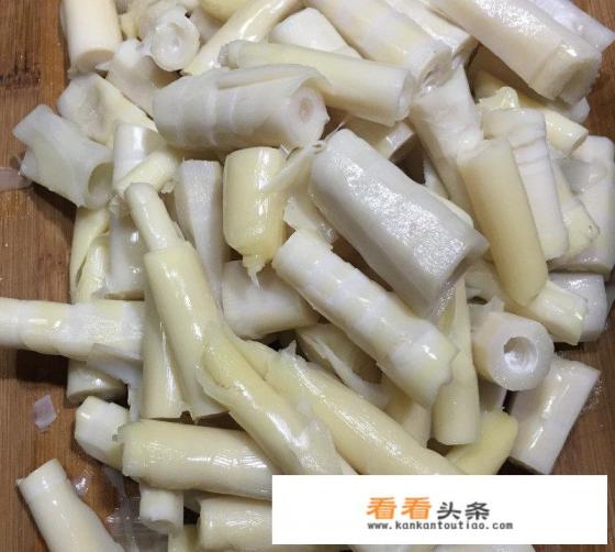 酸菜猪脚最正宗的做法王刚 酸菜猪脚最正宗的做法王刚