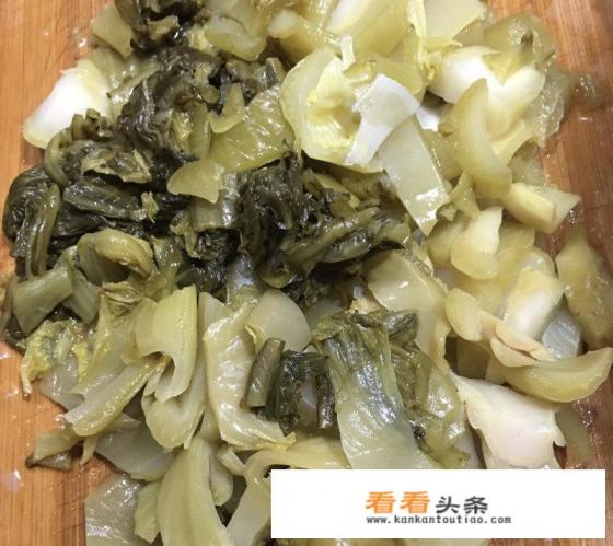 酸菜猪脚最正宗的做法王刚 酸菜猪脚最正宗的做法王刚
