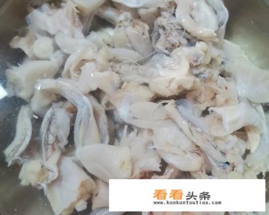 椒麻水煮牛蛙的正宗做法 椒麻水煮牛蛙的正宗做法