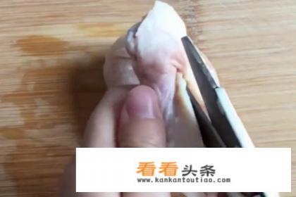 炸鸡腿怎么做好吃---肯德基式美味的炸鸡腿 炸鸡腿怎么做好吃---肯德基式美味的炸鸡腿